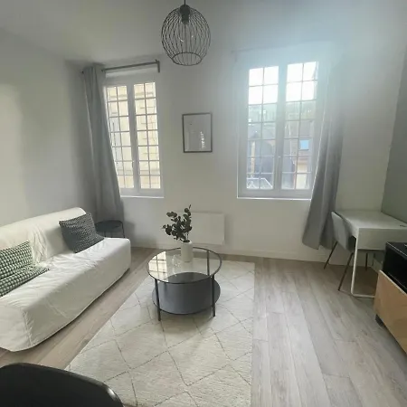 Modern Times A -280 Apartmán Rouen