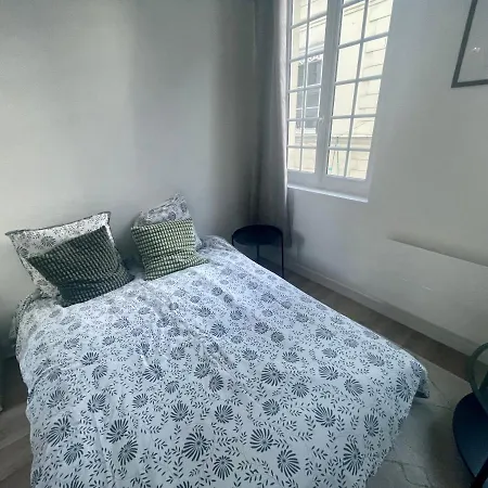 Modern Times A -280 Apartamento