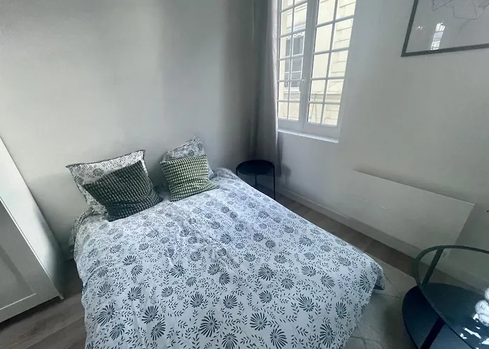 Modern Times A -280 Apartmán